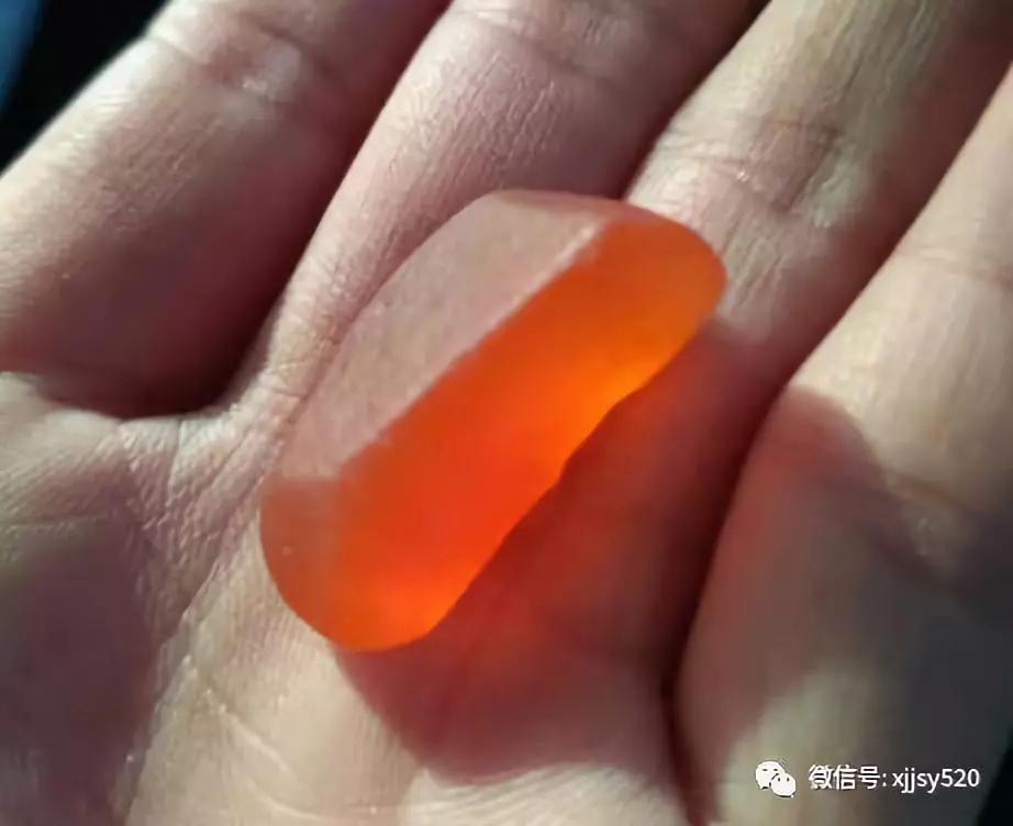 金丝玉怎么介绍,金丝玉怎么盘玩才能透亮