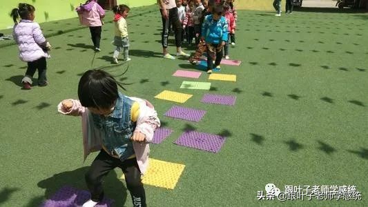小孩踮脚尖走路是什么问题,孩子踮脚尖走路是什么原因