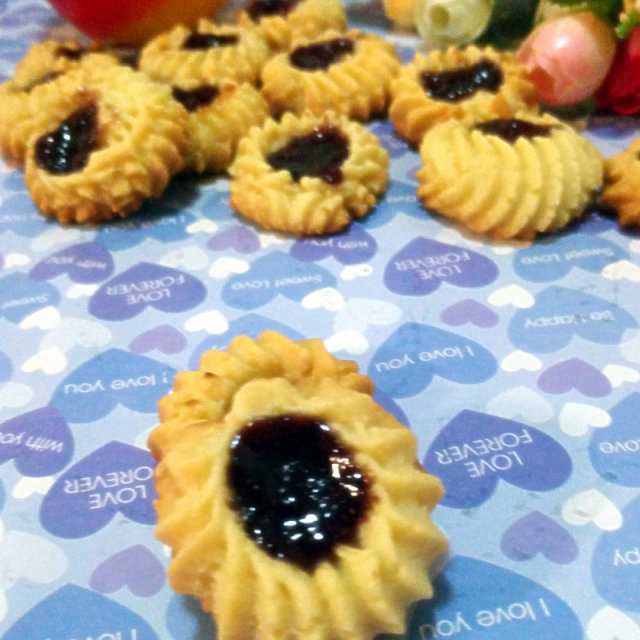 自制蓝莓干曲奇,教你做蓝莓曲奇饼