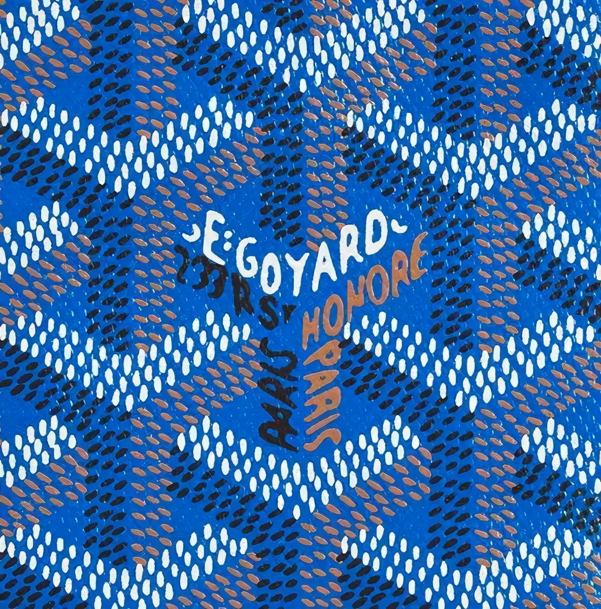 用“沉默”代言的rapper时尚爱物，“人间种草机”王菲超爱背的包