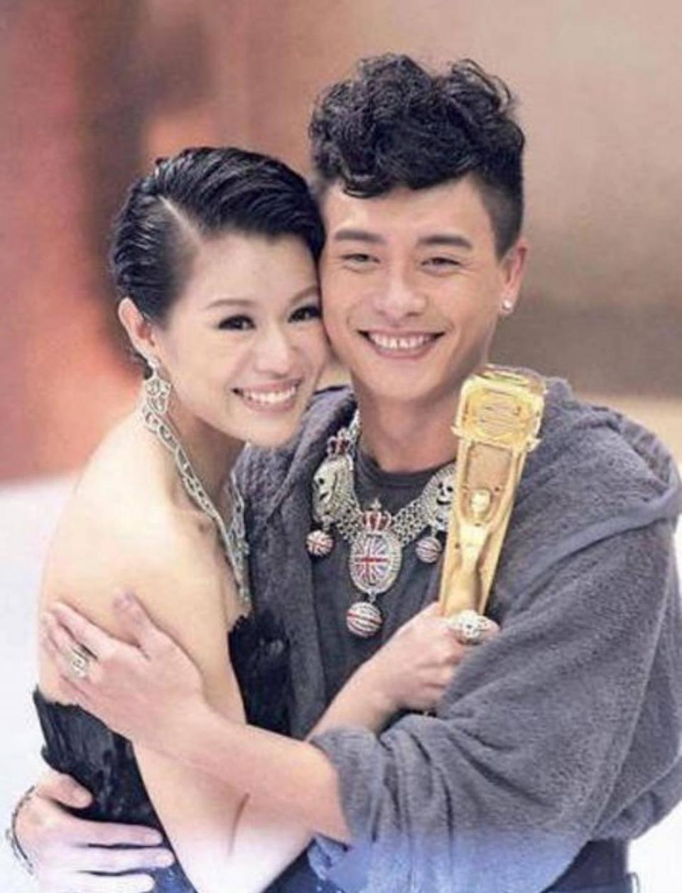 胡杏儿：秘恋黄宗泽奈何情深缘浅，嫁给夜店老板5年3胎太拼命