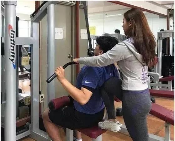 韩国女教练尹慧敏,韩国健身女教练尹慧敏