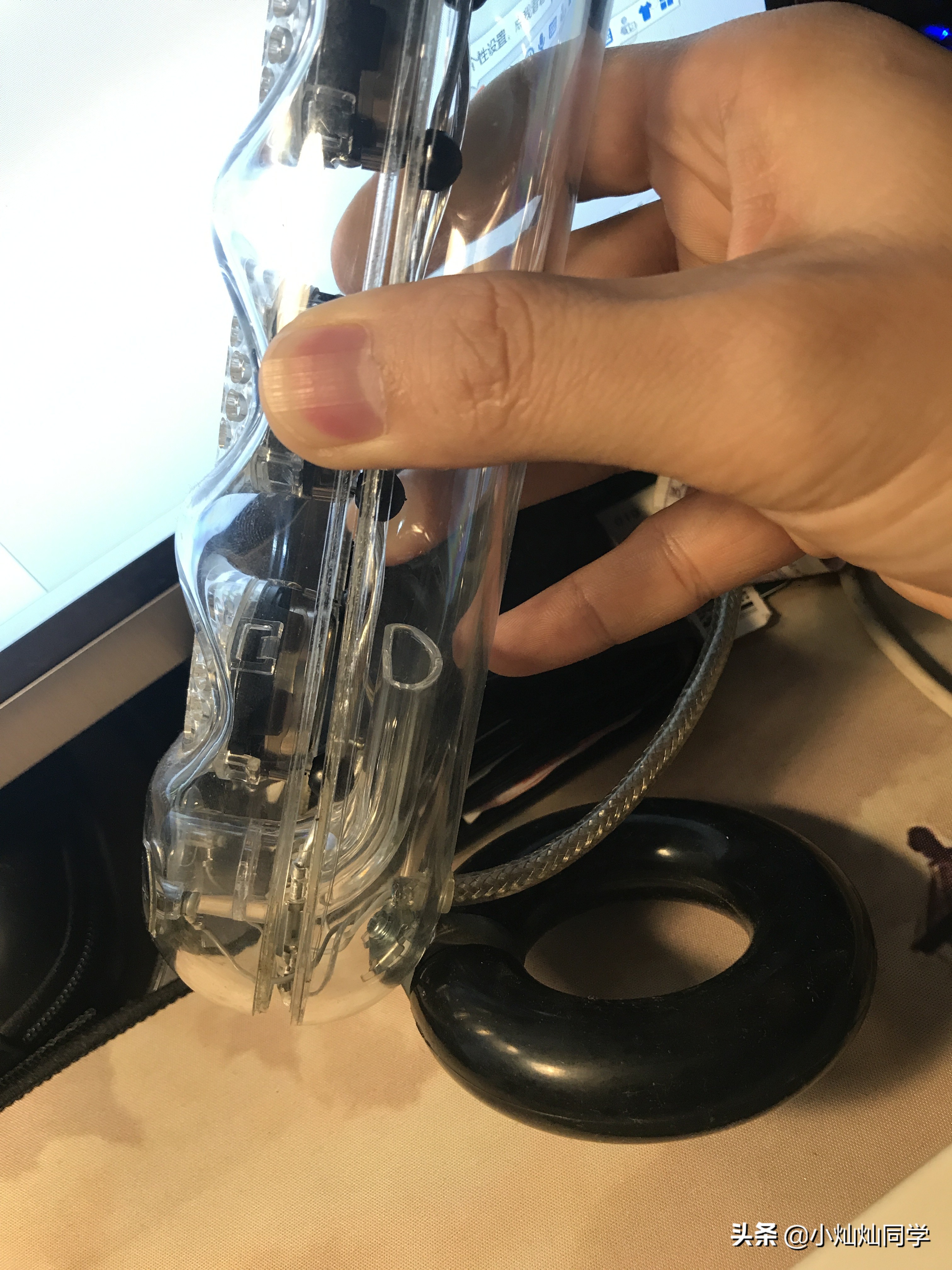 哈曼卡顿音箱水晶4代,哈曼卡顿soundsticks水晶音箱