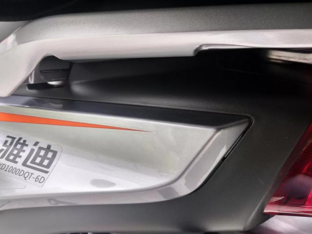 雅迪轻便摩托T9D能装多大电池,雅迪t9