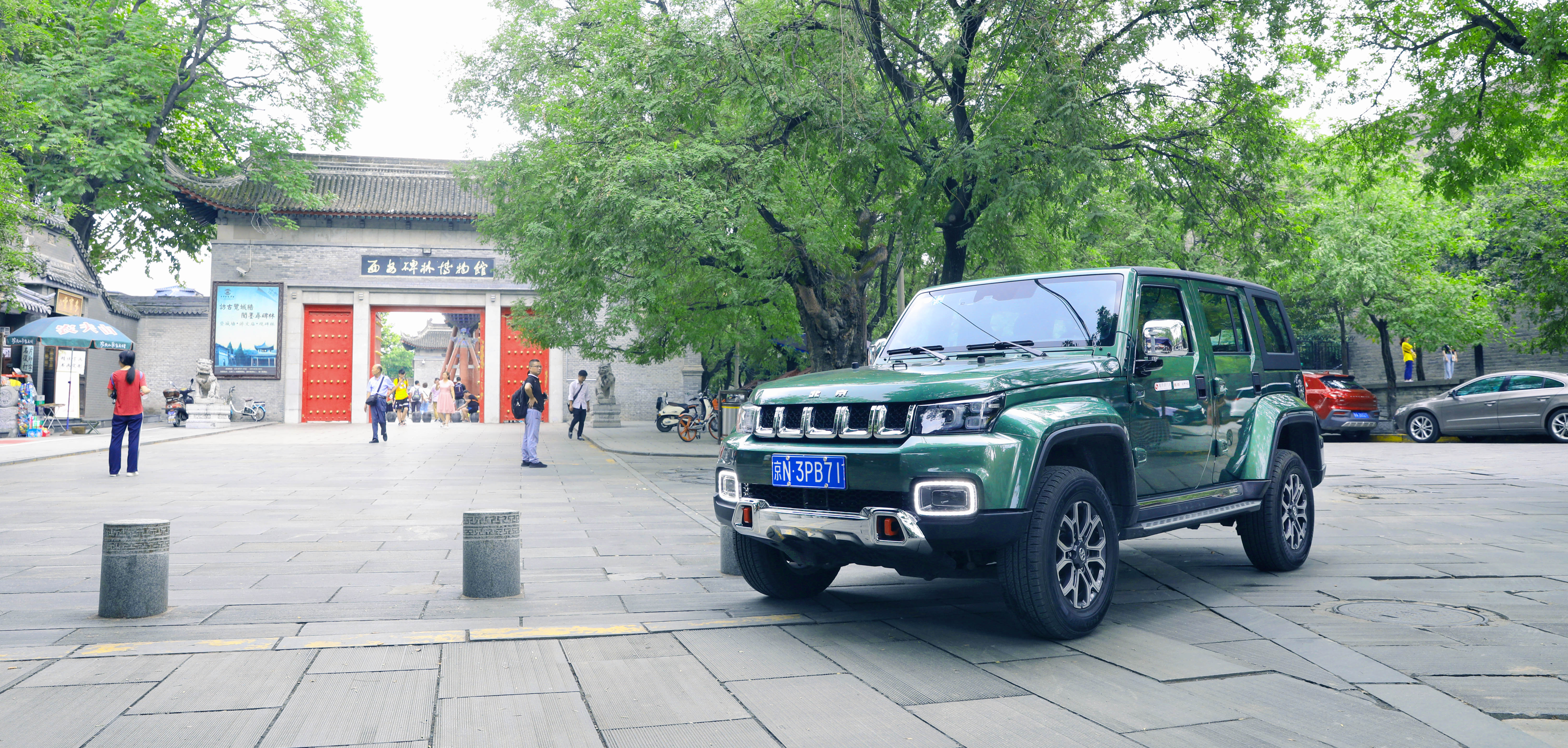 2023年穿越古城徒步挑战,挑战西安城墙走一圈