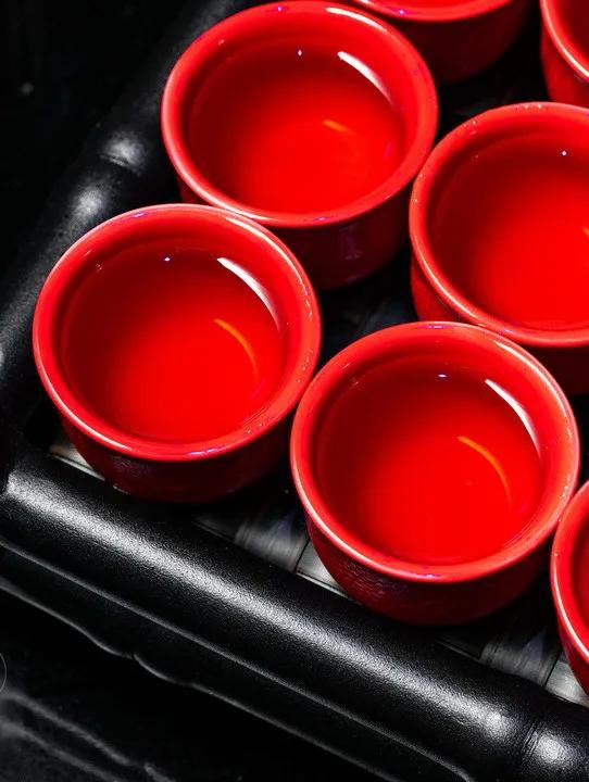 鎴愰兘灏忎紬缃戠孩閰掗,鎴愰兘缃戠孩閰掗閮戝窞