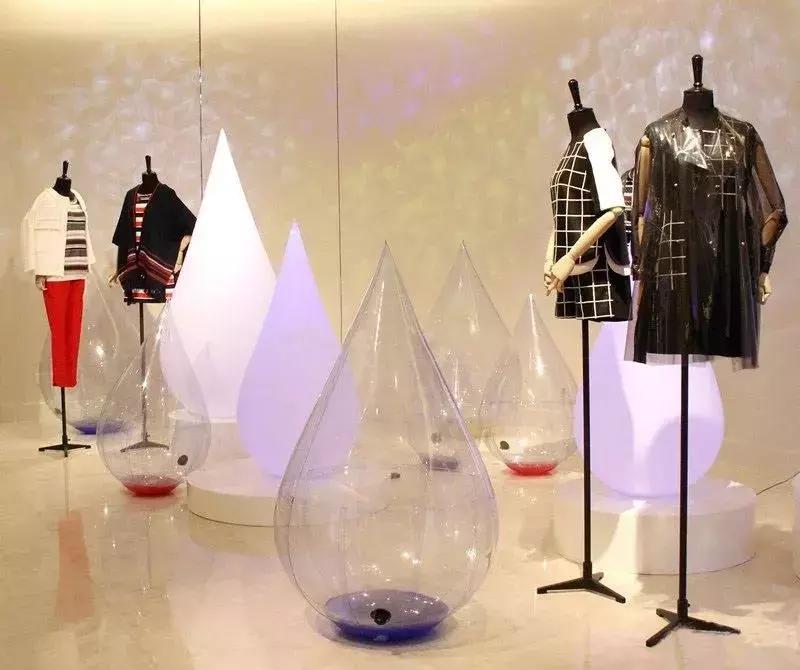 国产女装黑马，5000一件还遭疯抢！全凭这点做得好！