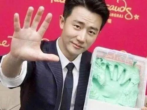 黄轩最近怎么没消息了,黄轩过气