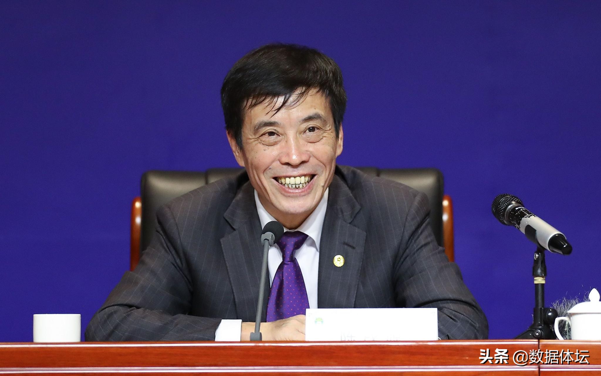 蔡振华为什么“捧红”恒大，程序员会不会“捧红”老东家？