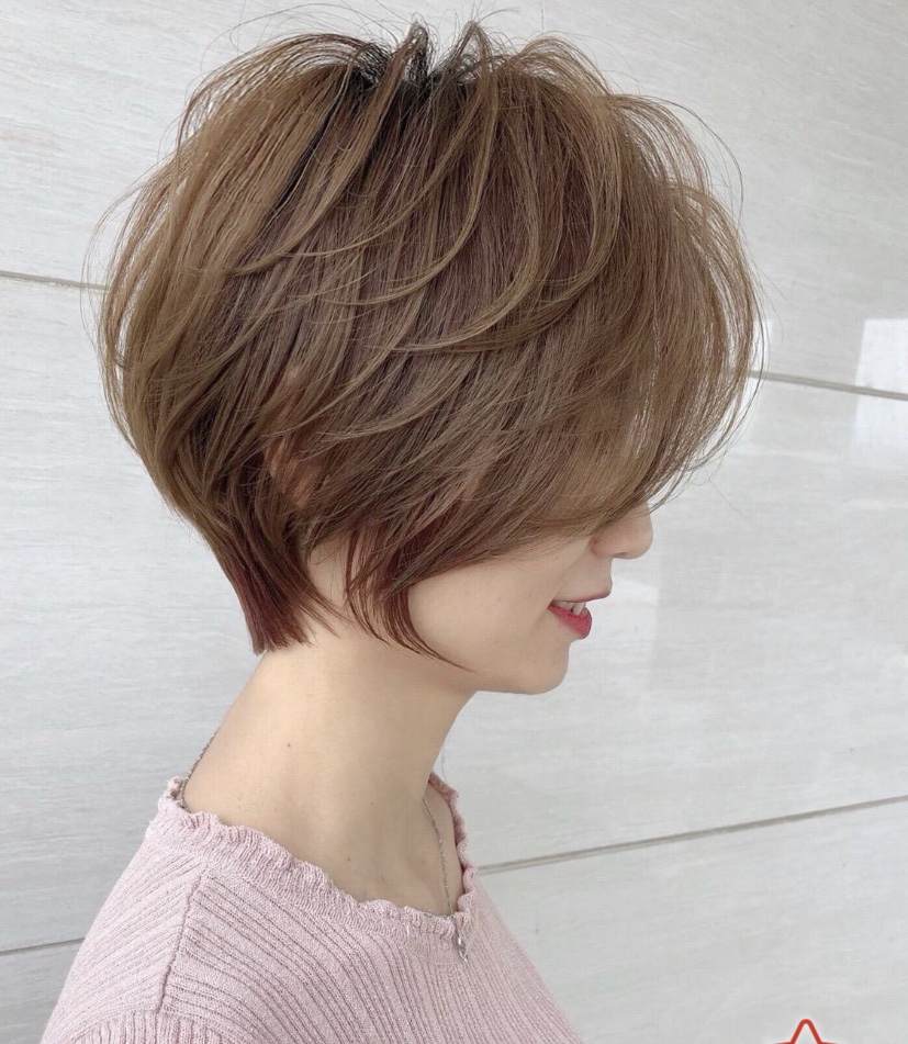 适合各脸型的短碎发自然发型女,短发型女2020流行碎发发型