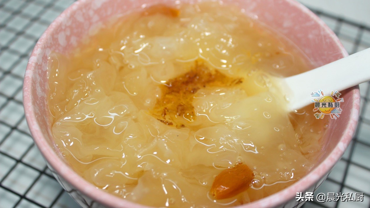 熬银耳羹需要什么样的银耳,煮银耳羹怎么才能让它粘稠