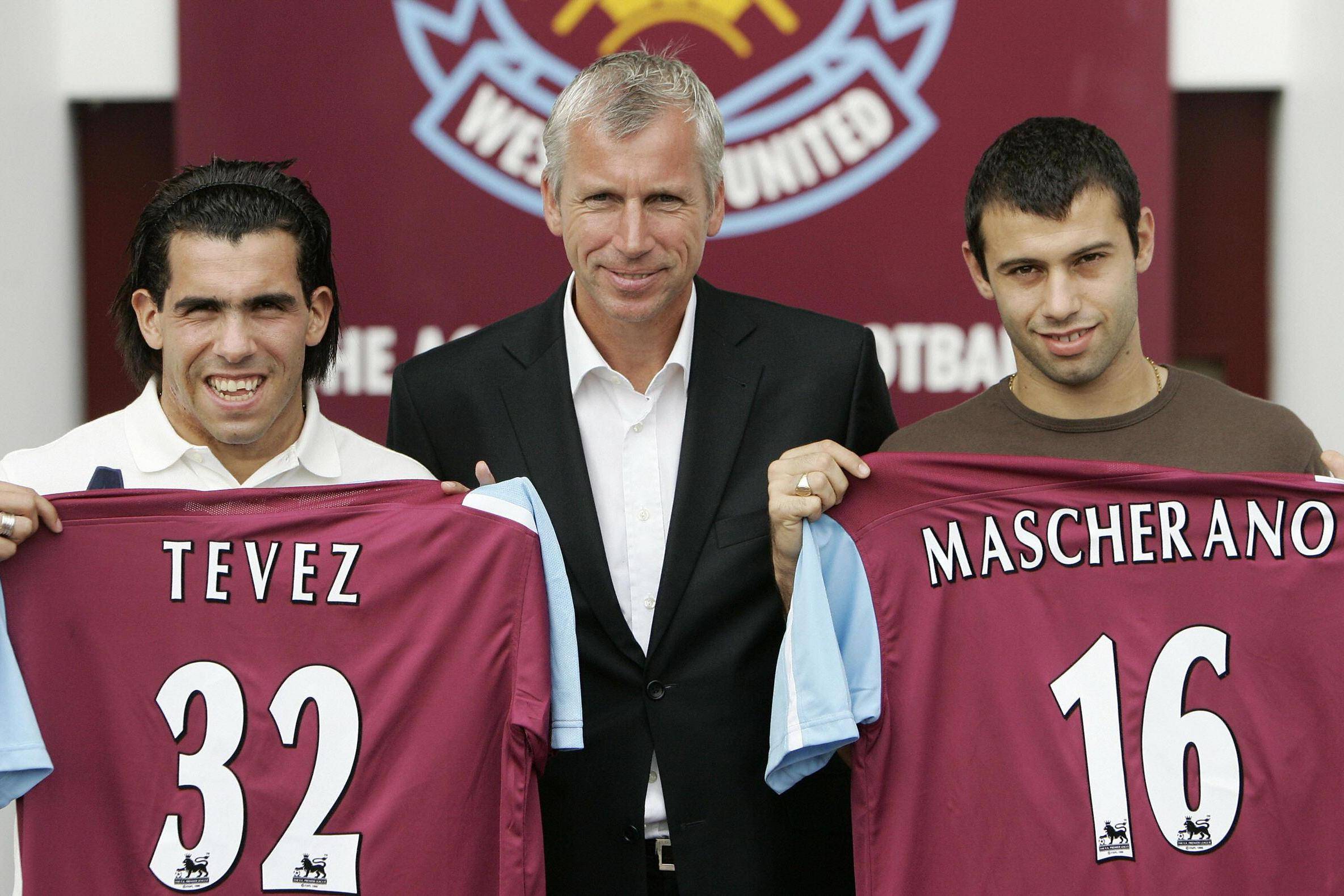 17-18赛季阿奎罗,阿奎罗中锋