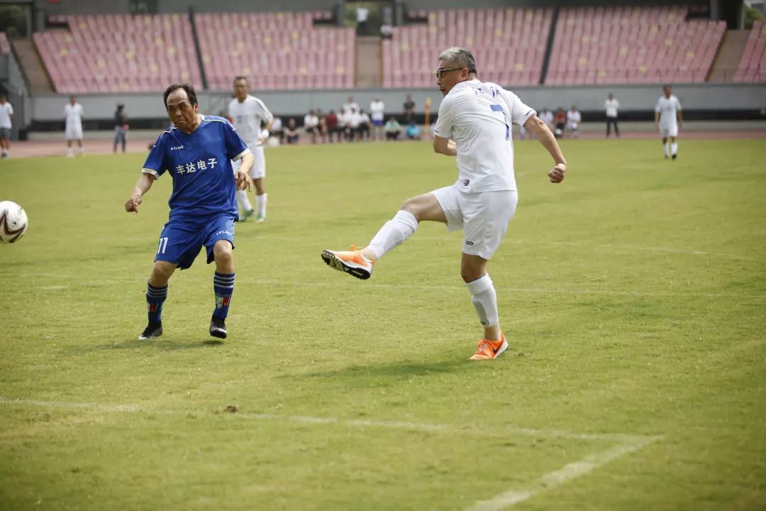 江阴第八届足球联赛,江阴市篮球联赛冠军