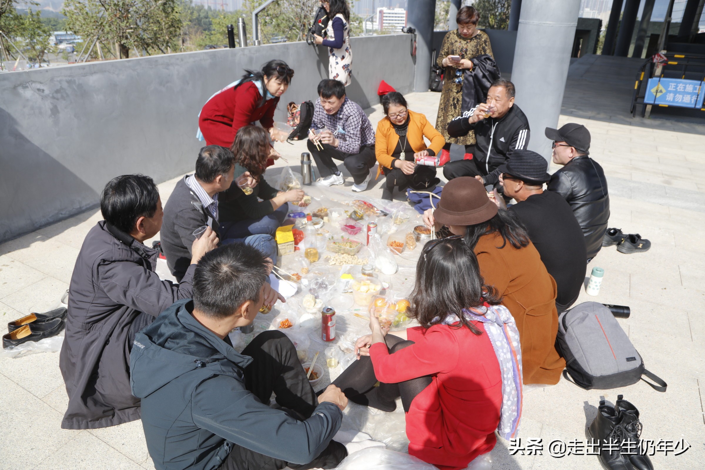 深圳有多少个公园景点,深圳室内足球场