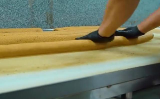 小伙放弃城里打工回老家摆摊创业,小伙放弃城里打工回老家做生意