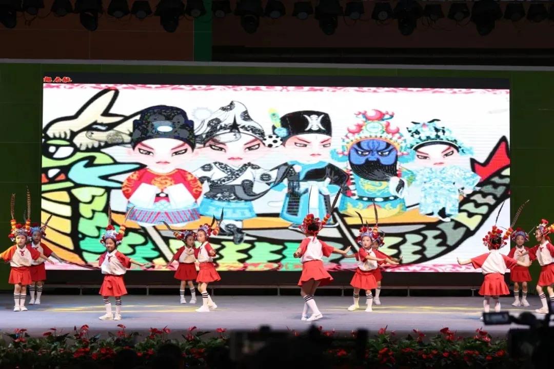 剑阁县鼓楼幼儿园庆祝中国*产党共**成立100周年暨毕业典礼文艺汇演