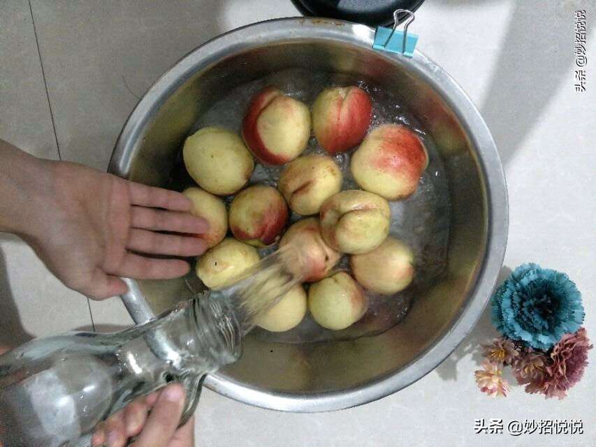 桃毛接触皮肤怎么快速处理,碰到桃毛很痒怎么办