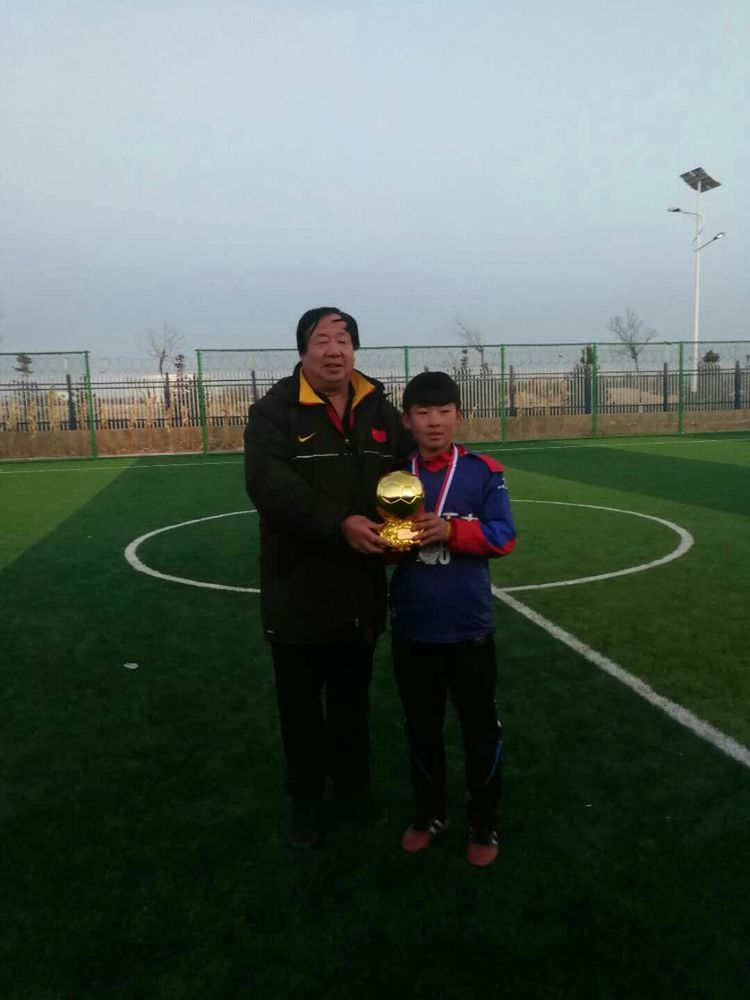 榆林正大中学足球比赛,祝贺足球联赛圆满成功