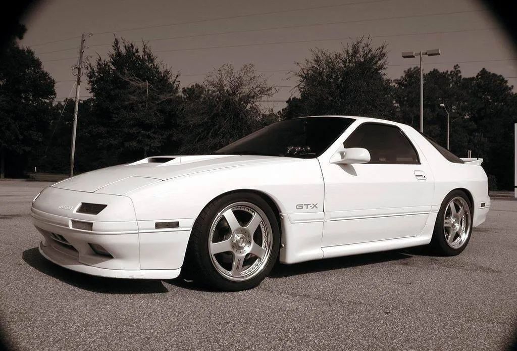 买下马自达rx-7转子引擎,马自达rx-7是转子发动机嘛