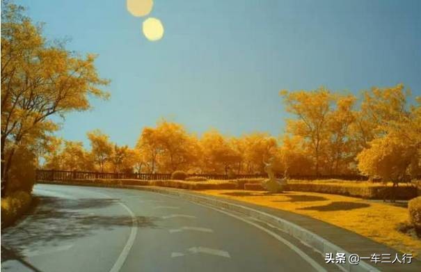 大连有一个蓝色的小城堡景点,大连秋季旅游景点攻略大全