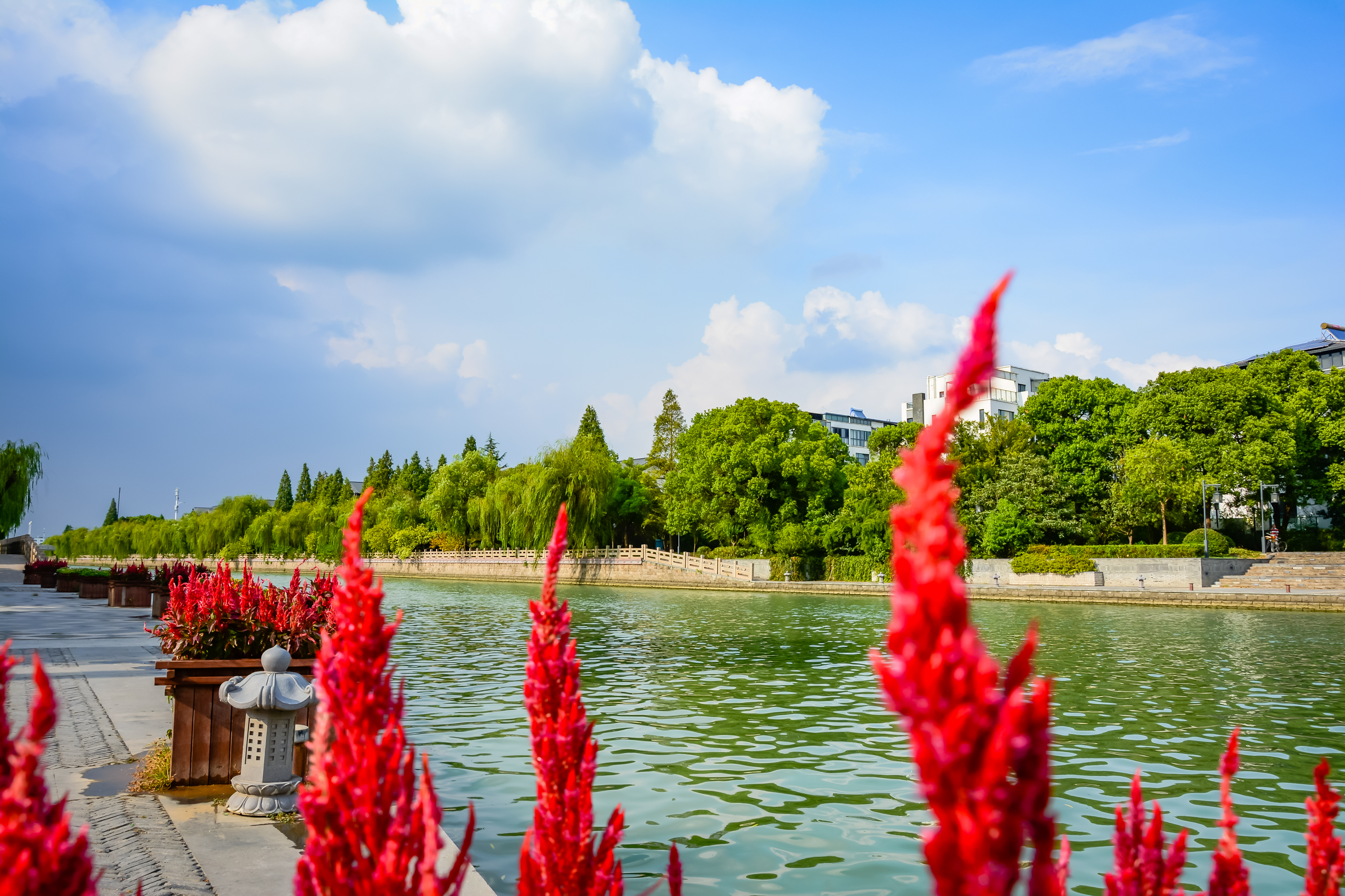 2022扬州各区县gdp一览表,扬州的城市经济发展