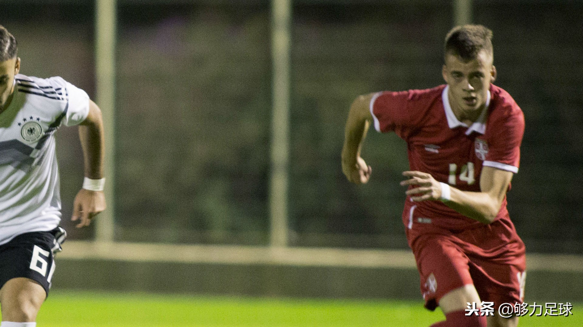 足坛世界最伟大的十名十号球员,世界足坛最具潜力50名年轻球员