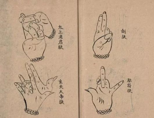 鲁班经里有鲁班凳图解吗,凳不离三床不离七是什么讲究