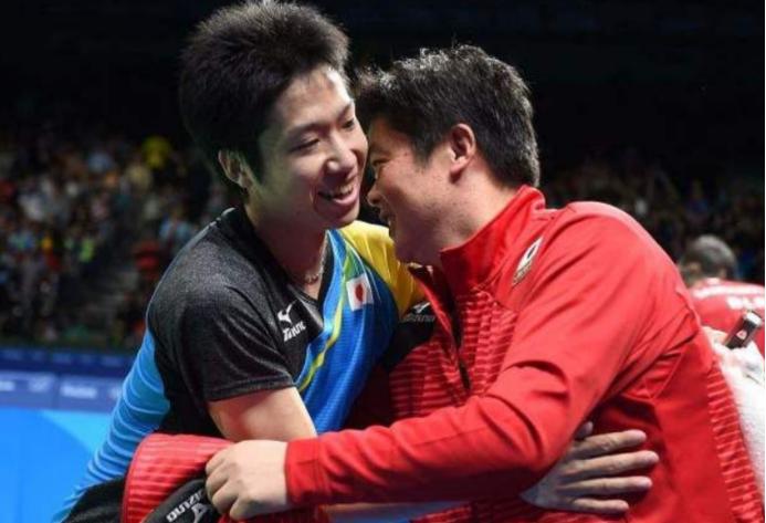 日本男乒单打张本智和遭团灭,日本男乒全军覆没完整版