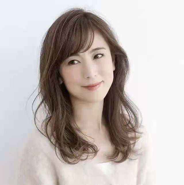 什么植物染发剂染白发最好看,有白发适合哪种染发