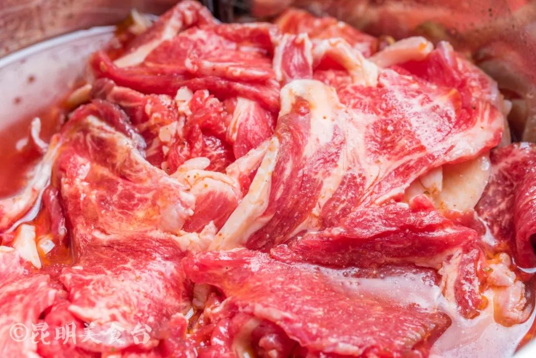 昆明高校周边美食,昆明平价美食学生