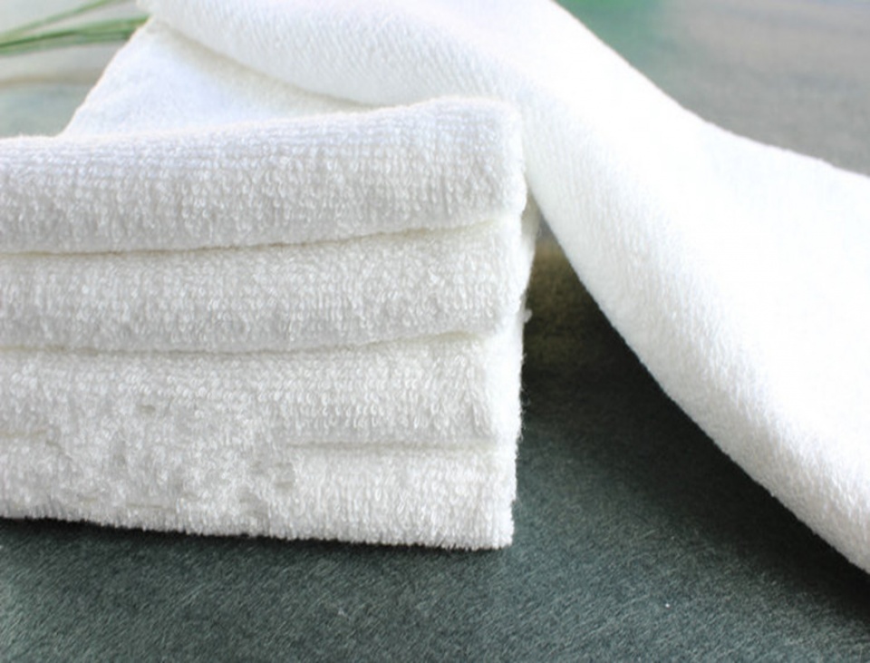 民国刀客们到盘锦割苇子，如果没有备齐“三件套”，基本没法干活