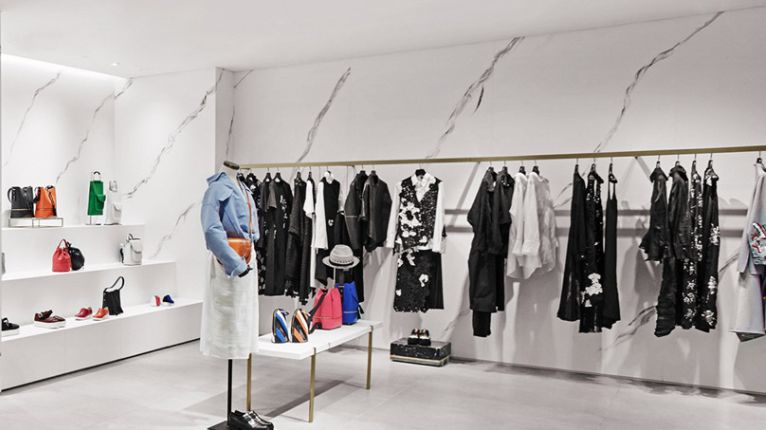 玛丝菲尔女装,玛丝菲尔女装适合哪一类女性