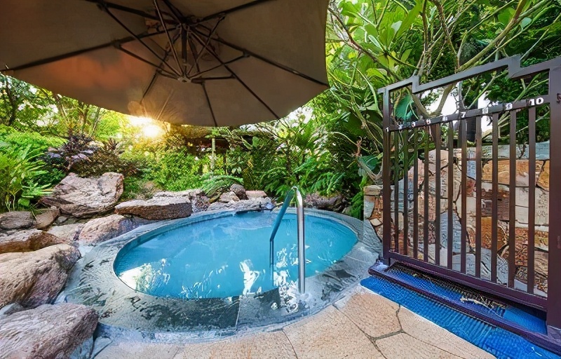 花都温泉度假村独立泡温泉,花都温泉好玩吗