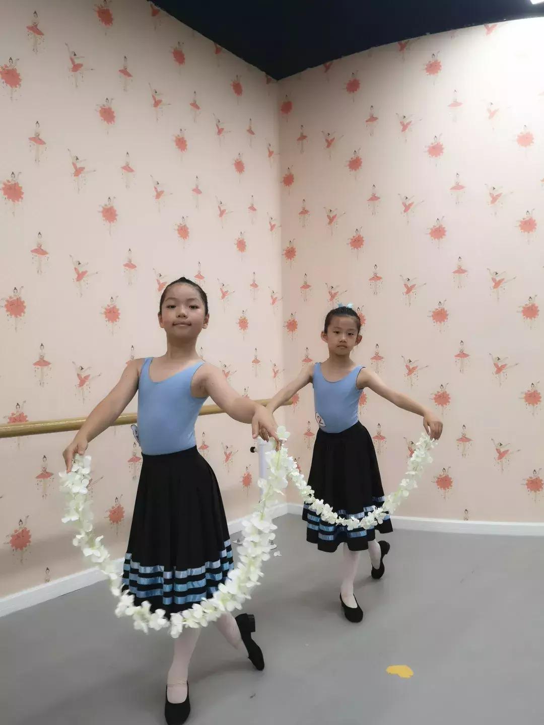 喜报|Isee灰姑娘RAD考级全员通过，你们的进步有目共睹