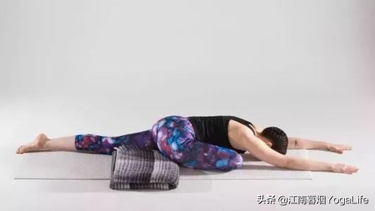 睡前简单的阴式瑜伽跟练,适合在家练习的流瑜伽