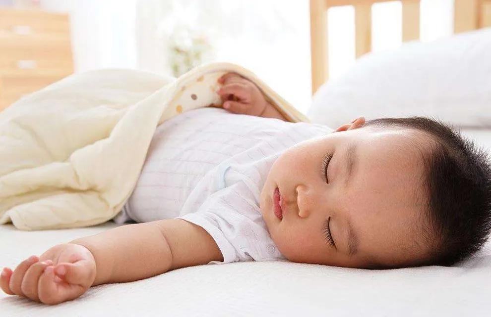 2岁宝宝总喊肚子疼,2岁宝宝老喊肚子疼什么原因