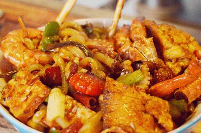 哼，又想「骗」我去*疆新**旅游！