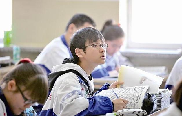 如果被学校录取了不去报到会怎样,被大学录取不去报到违法吗