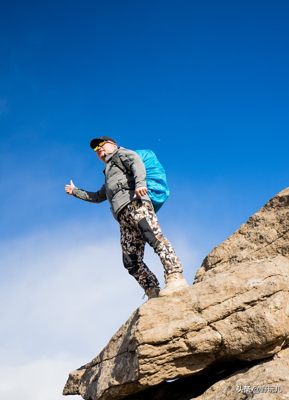 塞北初夏，拓乐陪我逐云日，拓乐Thule35LAllTrailX背包测评