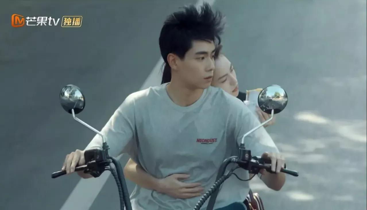 胡一天播放量最高的网剧,胡一天单日播放量