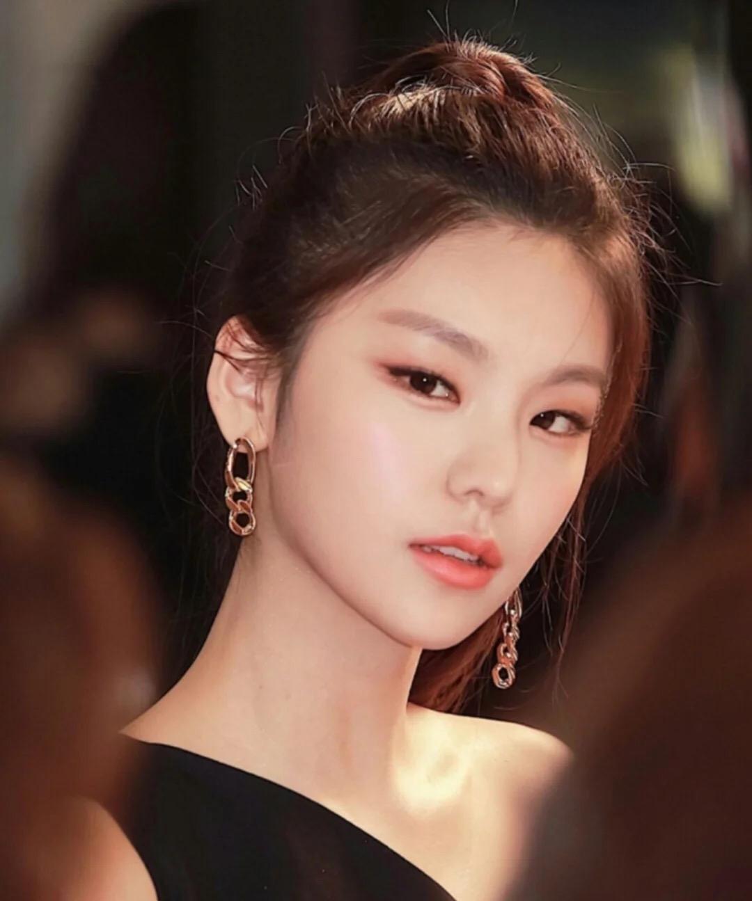 眼上有缺陷眼妆教程干净高级显大,单眼皮小眼睛眼妆教程干净高级