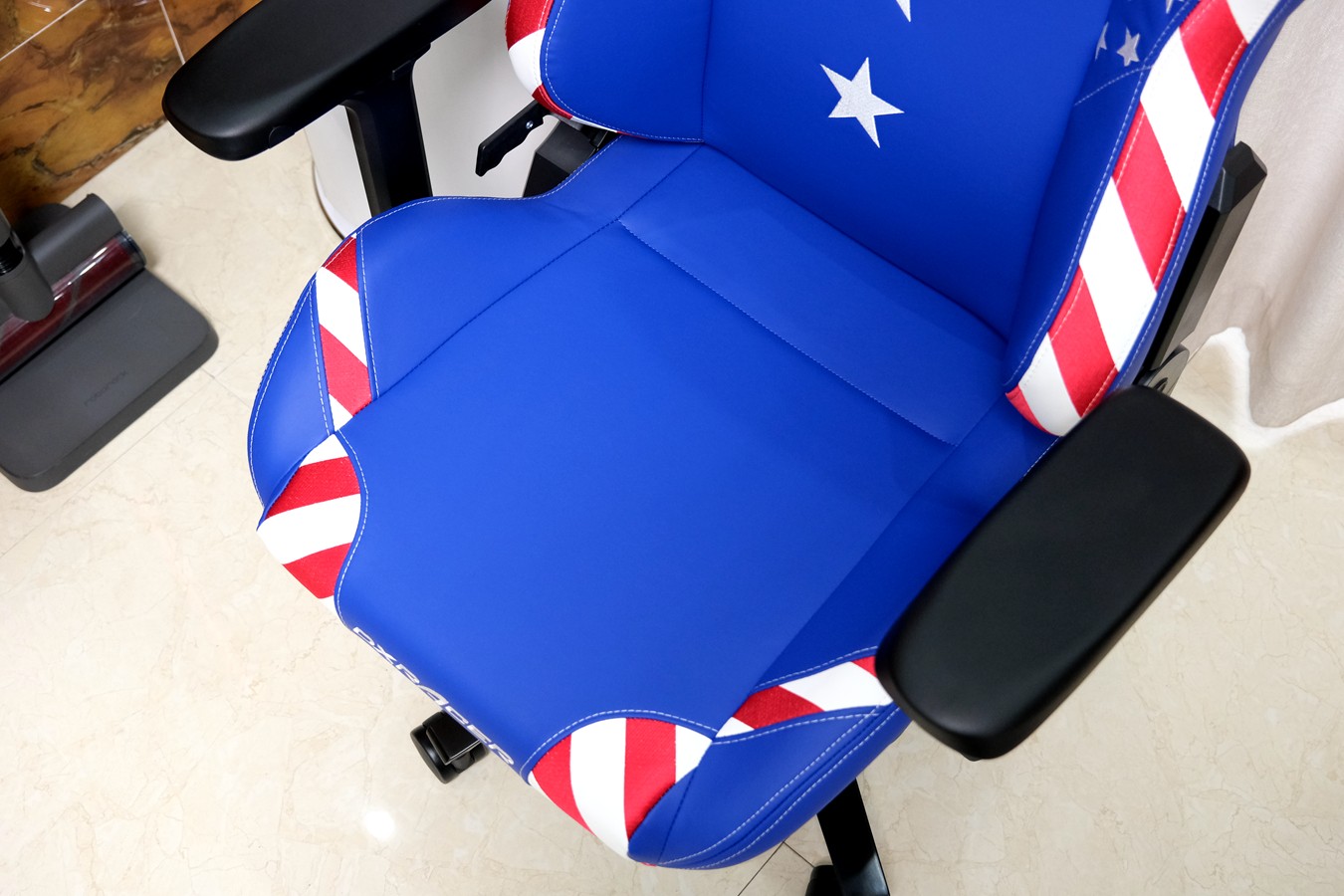 dxracer迪锐克斯电竞椅多宽,电脑椅迪锐克斯dxracer