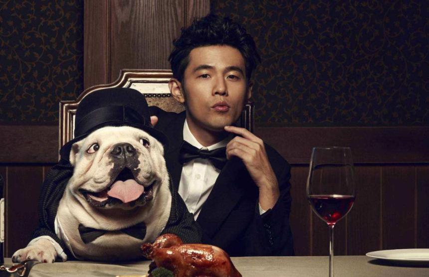 周杰伦喝奶茶前和喝奶茶后的对比,周杰伦最新喝奶茶图片