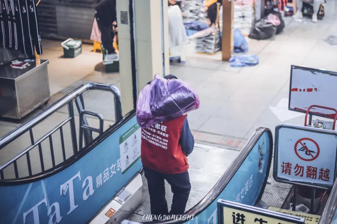 你好成都歌曲原唱,你好成都