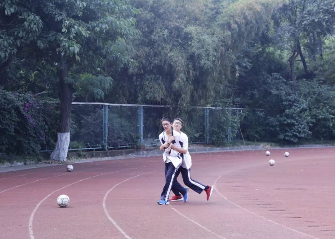 成都市十八中高考情况,成都十八中本科