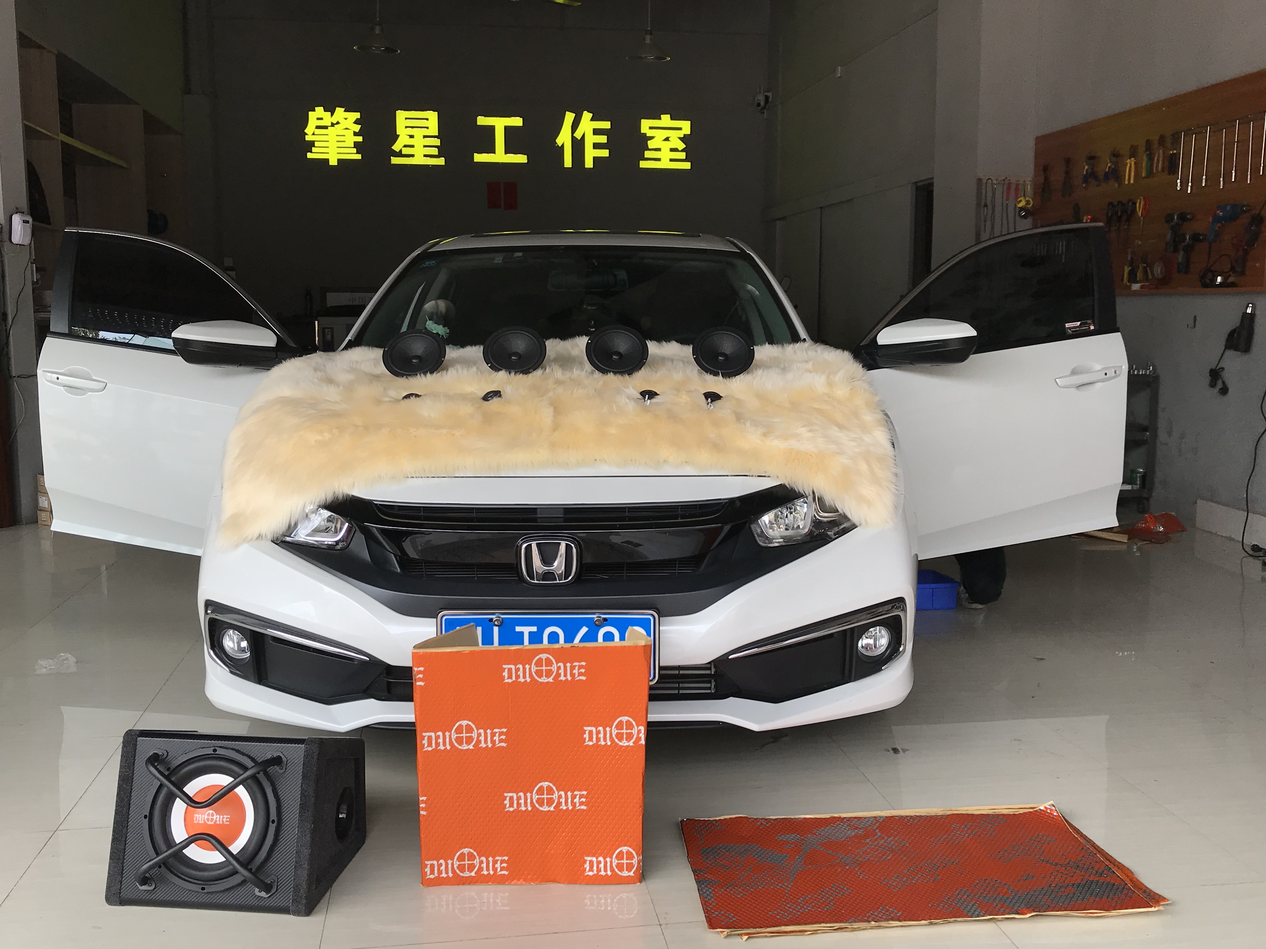 本田十代半雅阁音响低音炮,佛山市十代思域低音炮