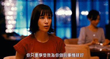 为什么背lv老气,背一万多的lv很丢人吗