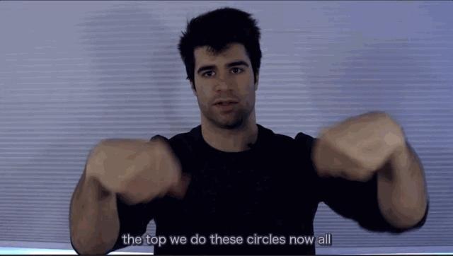 打网球手腕三角软骨损伤怎么恢复,打网球手臂发力还是手腕发力