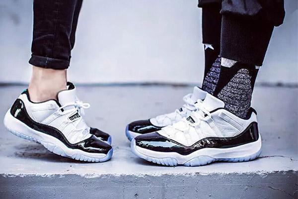 耐克hyperdunk篮球鞋2018藏蓝,鞋迷必入手的鞋