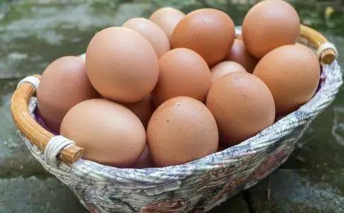 产妇刚生完孩子吃什么食物好,坐月子吃什么食物最好下奶